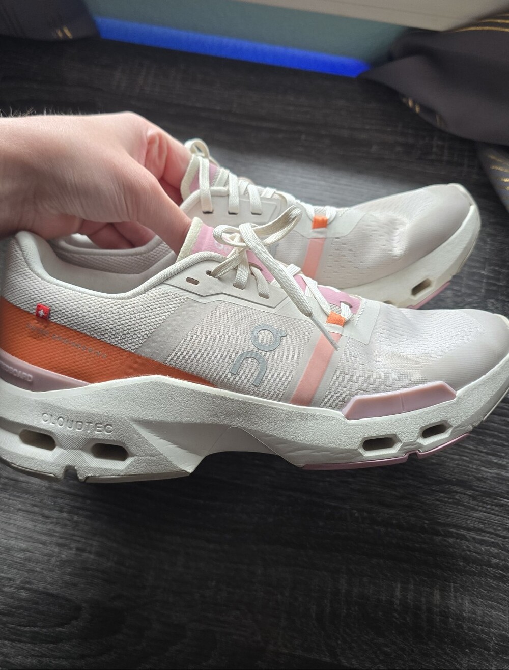 On Running - Women's On Cloudpulse in the Pearl/Blossom size 9